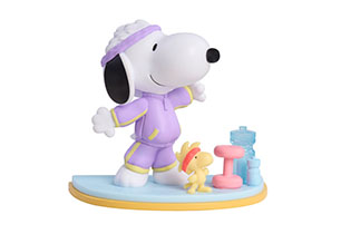 Happy Haul Peanuts Snoopy Figs In Box
